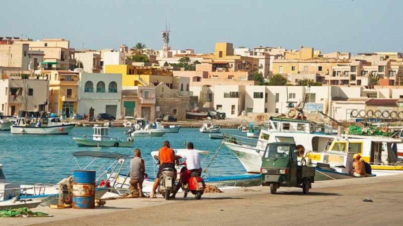 FlexFlight Lampedusa Office in Italy